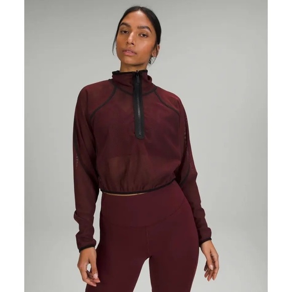 lululemon athletica Sweaters - Lululemon Black Red Women's Reversible 1/2 Zip Up Mesh-on-mesh Jacket Size 12